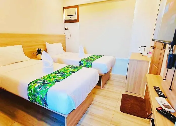 Summer Hotel