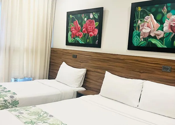 Summer Hotel *